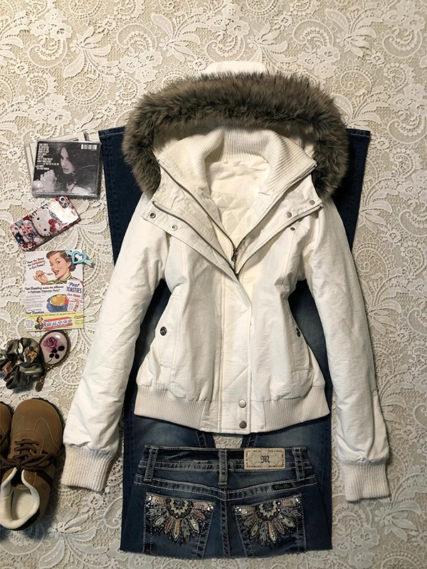 

BaoYao Girl Original White Cotton Lined Fur Collar Hooded Jaet Vintage Retro Parka Coat Women's Winter Faion Slim Fit Coat