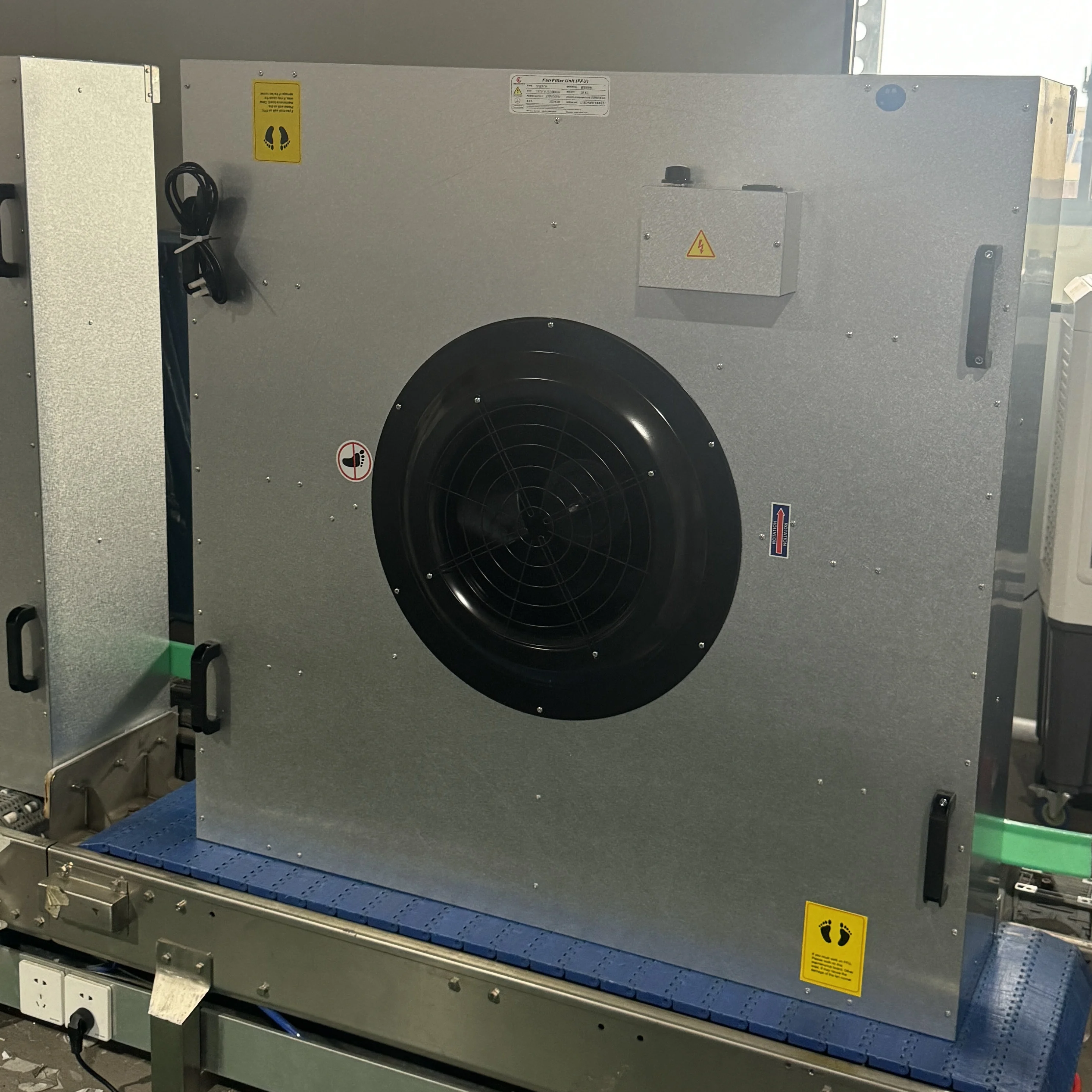 2x2 Ffu Laminar Flow Hood with New HEPA Fan Filter Unit for Clean Room Use Box Construction Air Filter Element