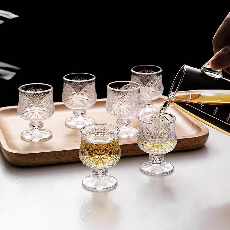 

6pcs Creative Wine Glass Set Engraved Cup Mini Cups Butterfly Pattern Cups Drinkware Transparent Home Accessories Wedding Gifts