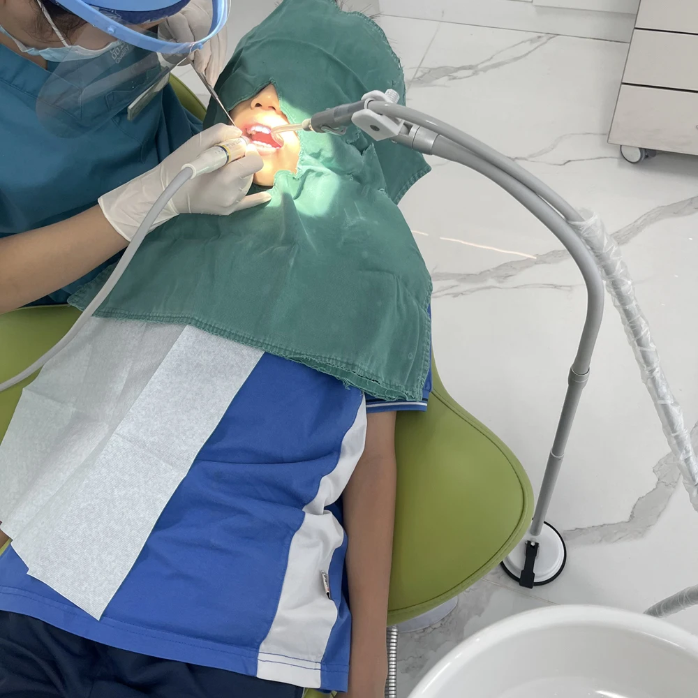 New Floor‑Standing Dental Saliva Ejector Holder, Portable Suction Tube Support Stand, Labor‑Saving Auxiliary Bracket for Dental