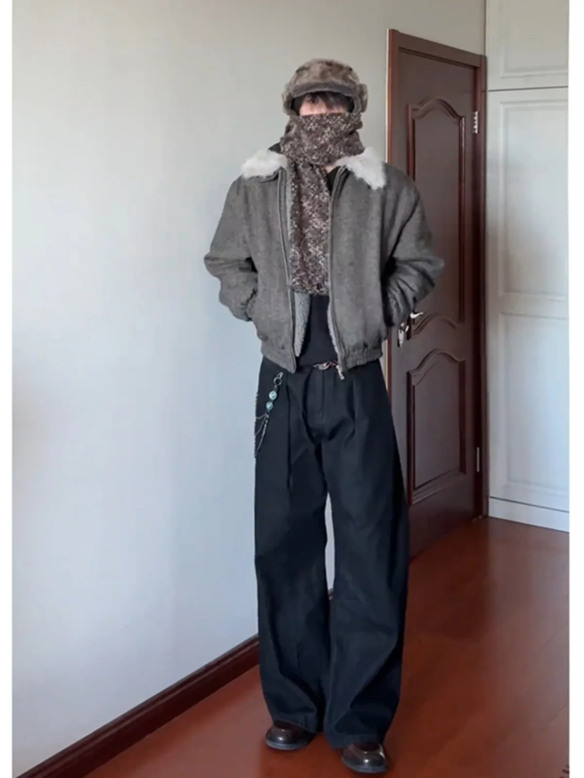 

Утепленная мужская хлопковая куртка с воротником из овечьей шерсти, зимняя теплая верхняя одежда, приталенный крой, отложной воротник, застежка-молния, длинный рукав