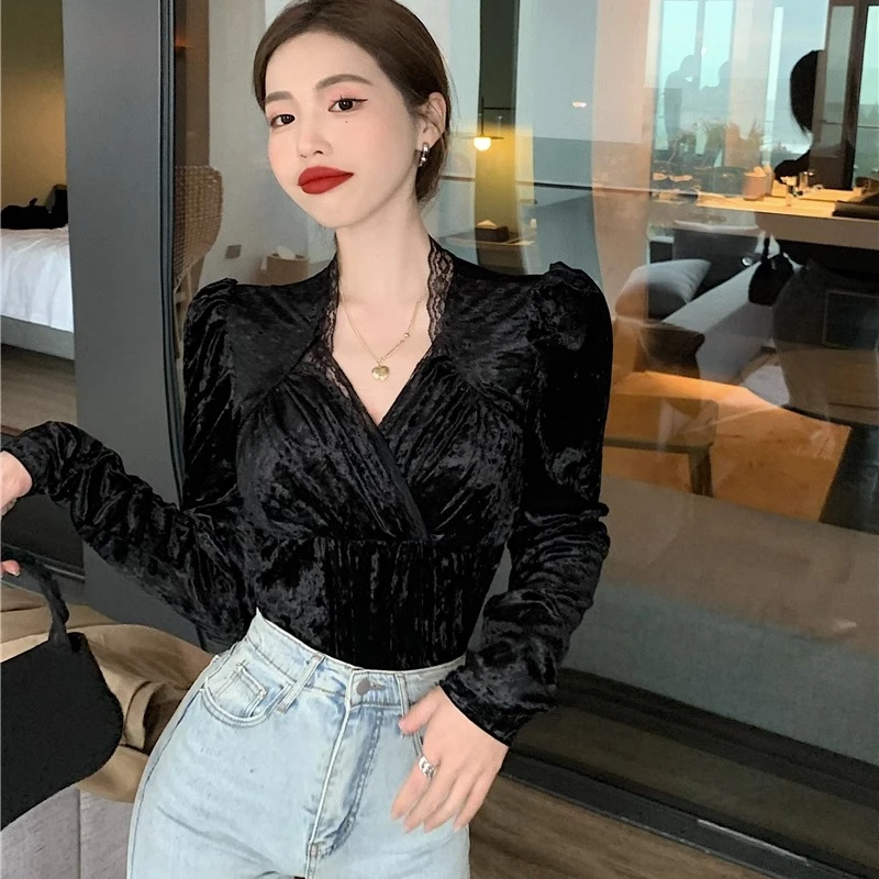 Autumn Bottoming Tops Women Velvet Spliced Lace Blouse New Elegant Fashion V-neck Long Puff Sleeve Shirt Clothes Blusas 29071