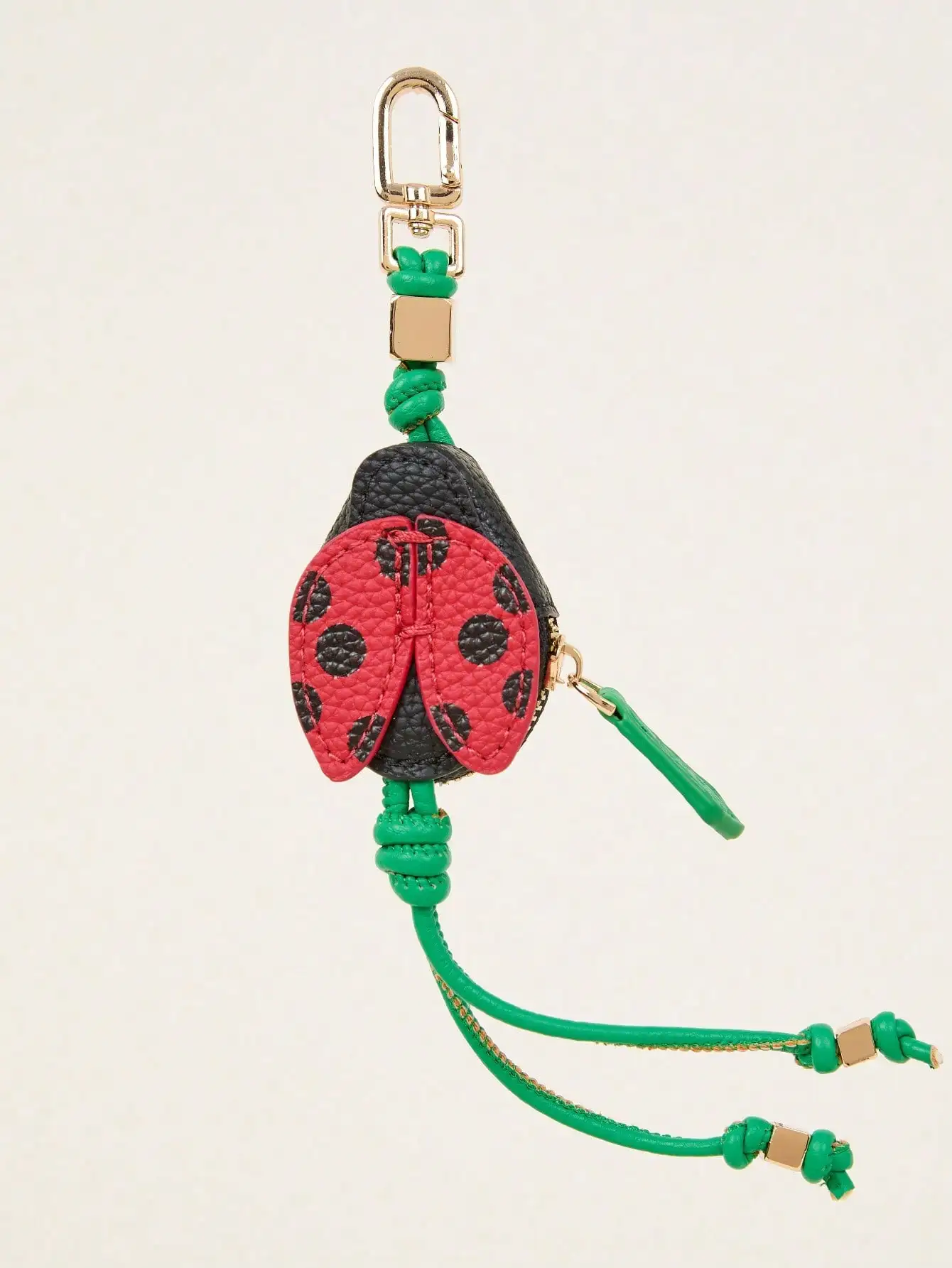 Cute ladybug butterfly bee design mini small pouch coin purse with keychain bag charm fit for airtag