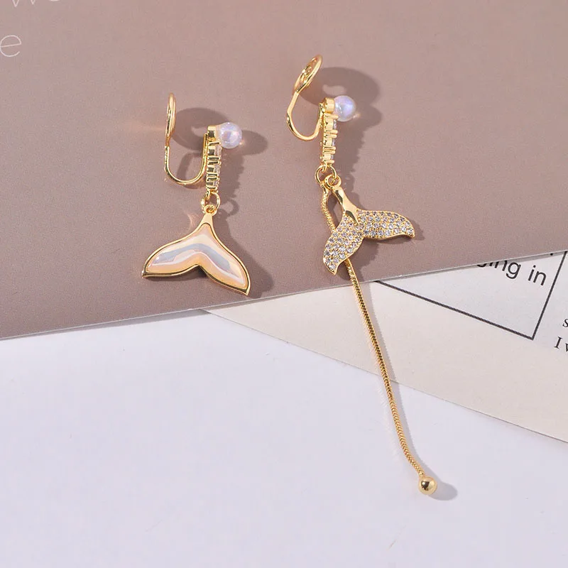 New Beauty Fish Tail Earrings Mosquito Incense Plate Ear Clips Asymmetric Jewelry Wholesale of Female Gifts