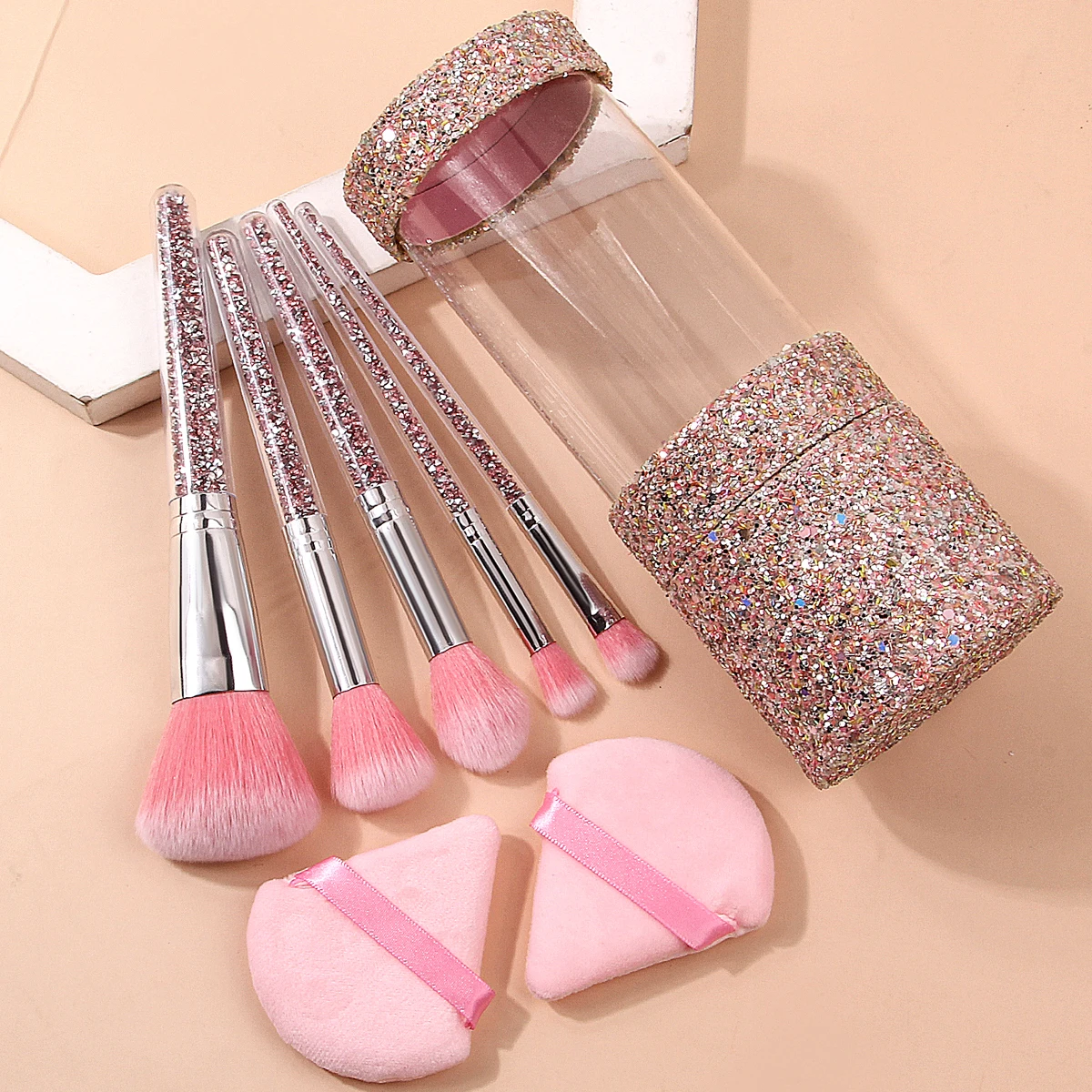 Juego de brochas de maquillaje de alto nivel de apariencia de 8 piezas, incluida juego de brochas de maquillaje con mango de diamante + soplo de polvo + cubo de almacenamiento