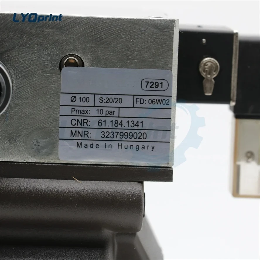 Heidelberg SM102 Cylinder Valve D100 H20 61.184.1341 Printing Machine Spare Parts