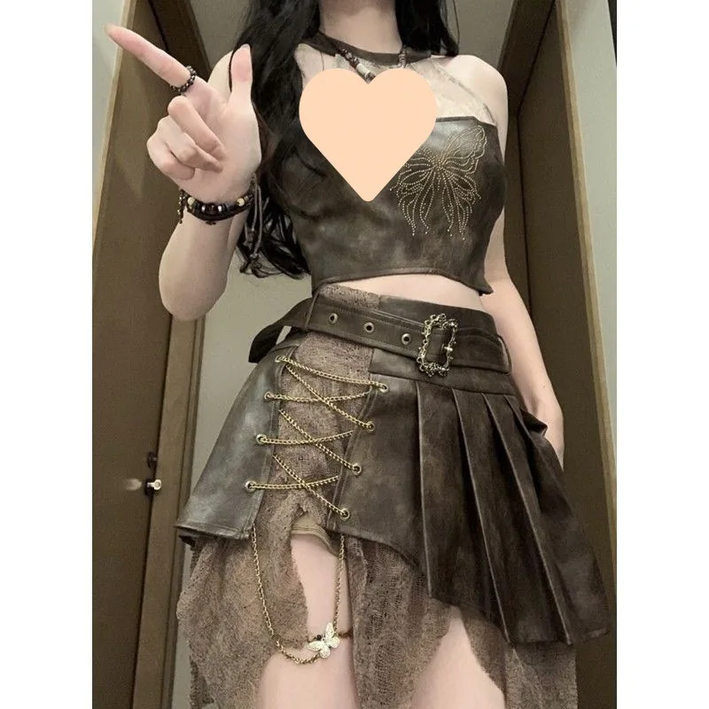 Retro Mode Pittige Meisjesstijl Lederen Halter TopTank Top Onregelmatige Afslankende Korte Rok Set Zomer Tweedelige Set Damesoutfits