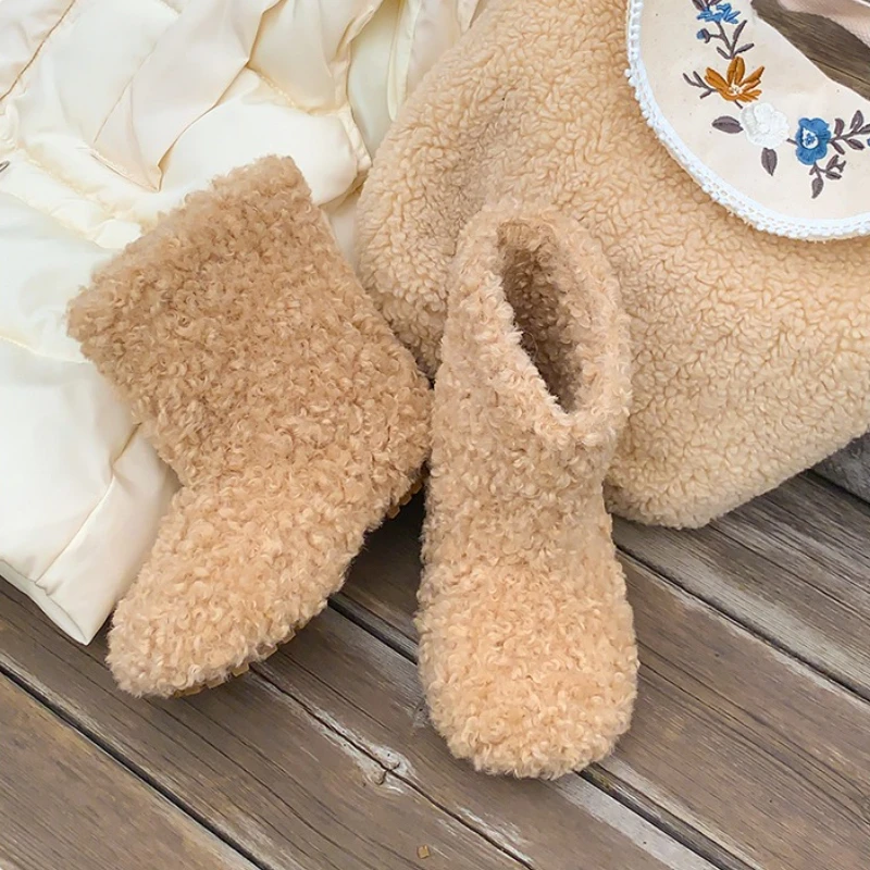 

Hot Sale Children's Plush Boots Winter Causal Girls Outdoor Ankle Cotton Boots Simple Round-toe Kids Fashion Furry Short Boots