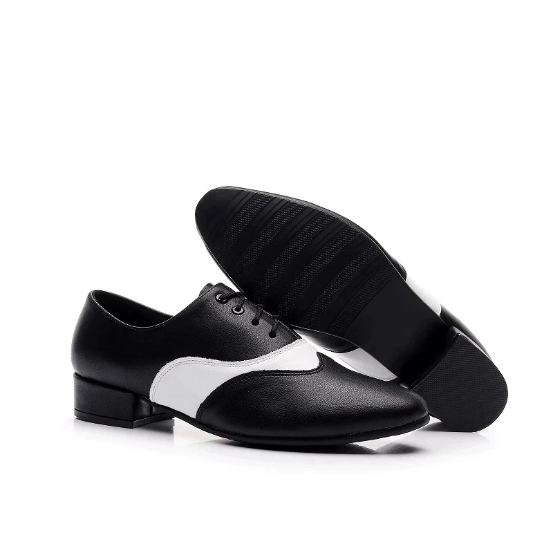 Koeienhuid Mannen Moderne Dansschoenen Vierkante Dansschoen Volwassen Zachte Zool Ballroom Dans Latin Schoenen Leatther Sneakers Hoge Hakken