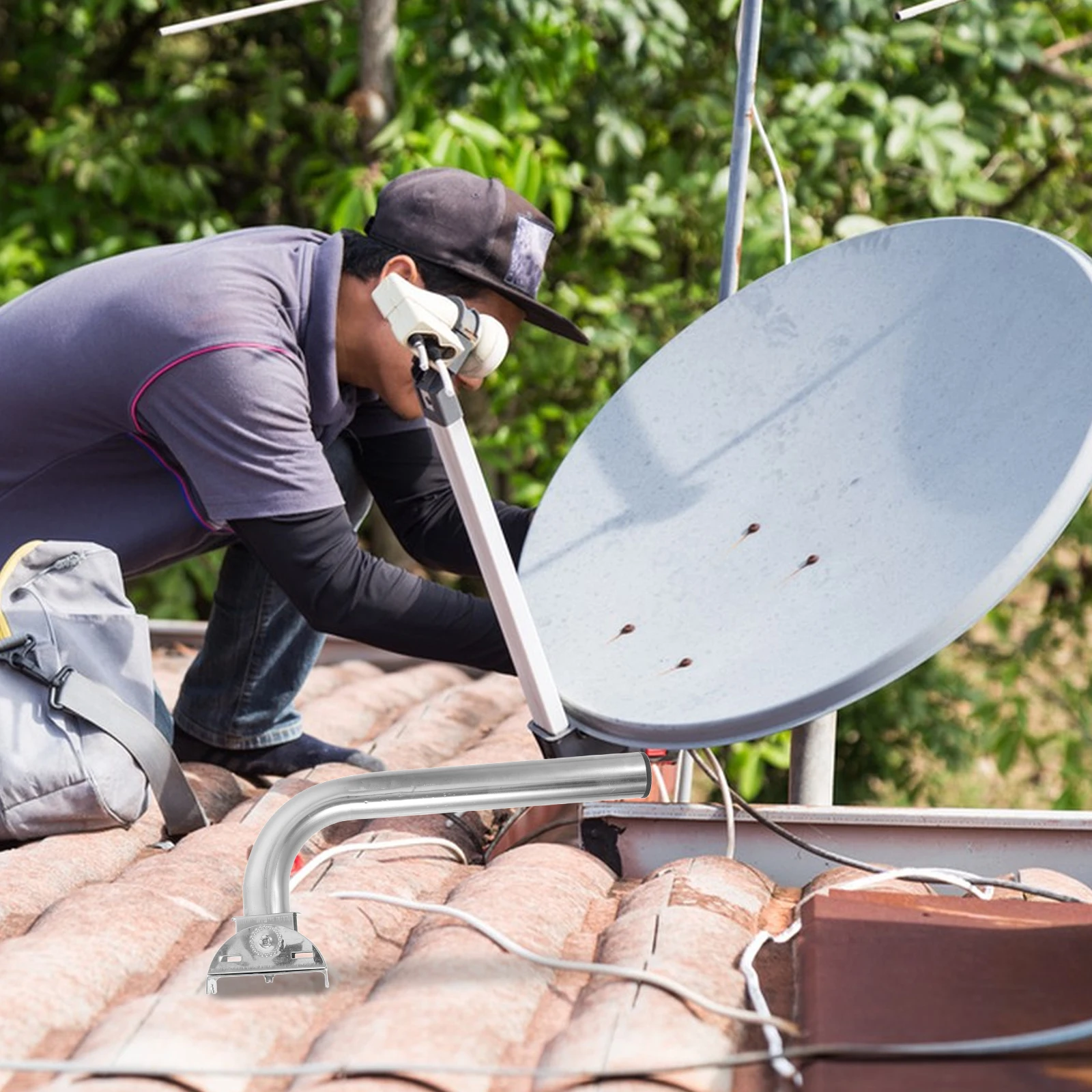 

Stainless Steel L-Shaped Wireless Bridge Mount Bracket for Outdoor Antenna Installation Compact Size Directional Signal