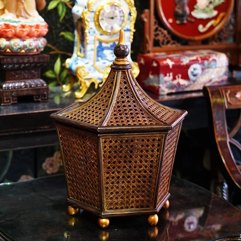 

French Chinese style rattan art aromatherapy box