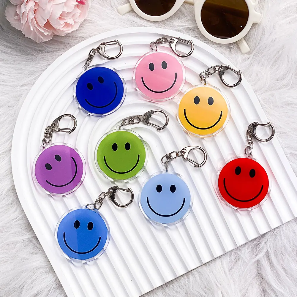 1/8PCS Porte-clés de voiture en acrylique avec visage souriant coloré, breloques de sac de dessin animé, accessoires, pendentif de sac à dos mignon, porte-clés, cadeaux pour amis