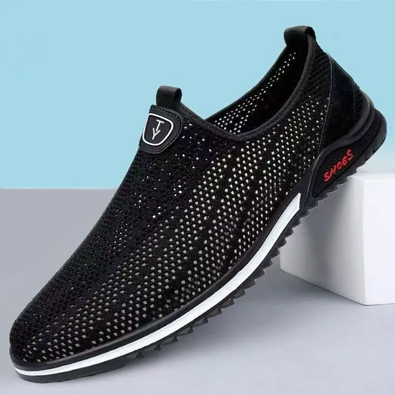 Men's New Summer Mesh Hollow Out Flat Sole Shoes Soft Sole Non Slip Low Top Slip On Lightweight Elderly Walking Shoes Sandals