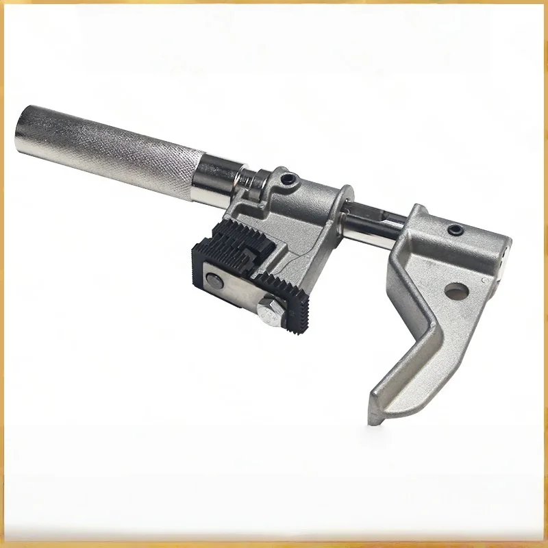 Universal thread repair tool set, replaceable head type thread repair tool set, external thread restorer