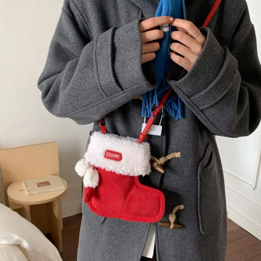 

Милая замшевая сумка через плечо в корейском стиле, мультяшная пушистая сумка для ботинок с мехом ягненка, легкая повседневная сумка для ботинок на осень и зиму
