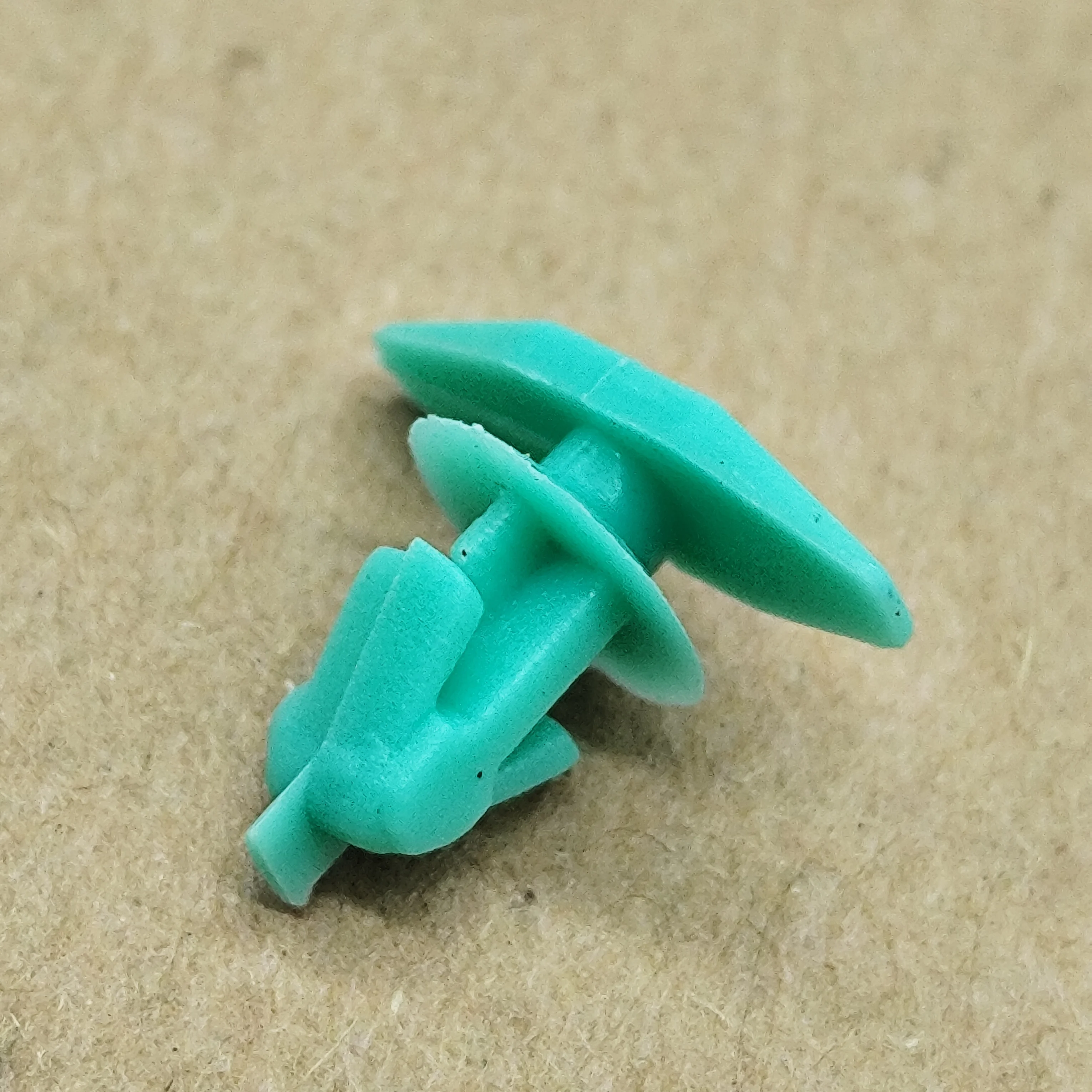 20 PCS Weatherstrip Retainers Compatible with Mitsubishi MU481027 Eclipse image 2