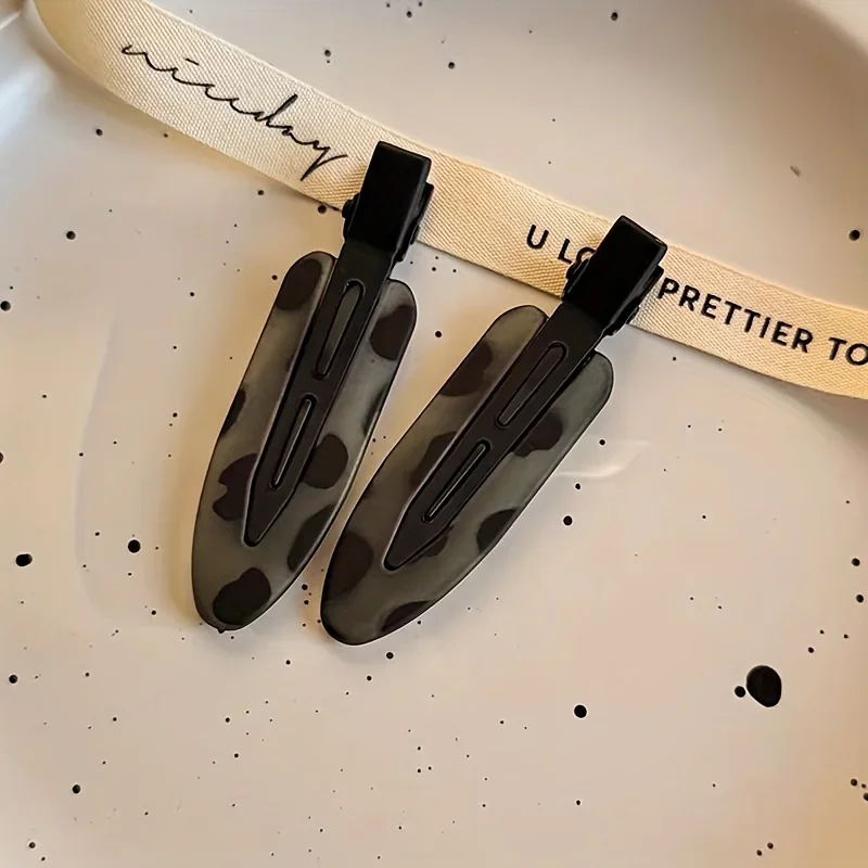 Set mit 2 süßen und coolen Haarspangen mit Leopardenmuster, nahtlosen Haarspangen für Damen, für Stirn- und Seitenponys sowie für lose Haare, Entenschnabel-Clips – Detail 7