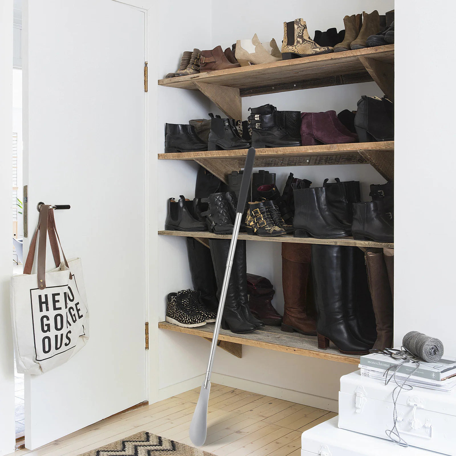 

Extra Long Retractable Stainless Steel Shoehorn Adjustable Handle for Boots Shoes Long Shoe Horn Tool Durable Metal Shoehorn