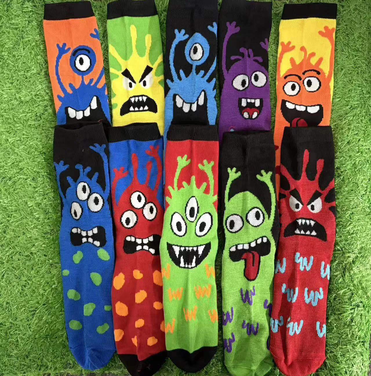 1/5/10 Pairs Character Cartoon Monster Emoticon Cute Cosplay Mid-Calf Socks Unisex