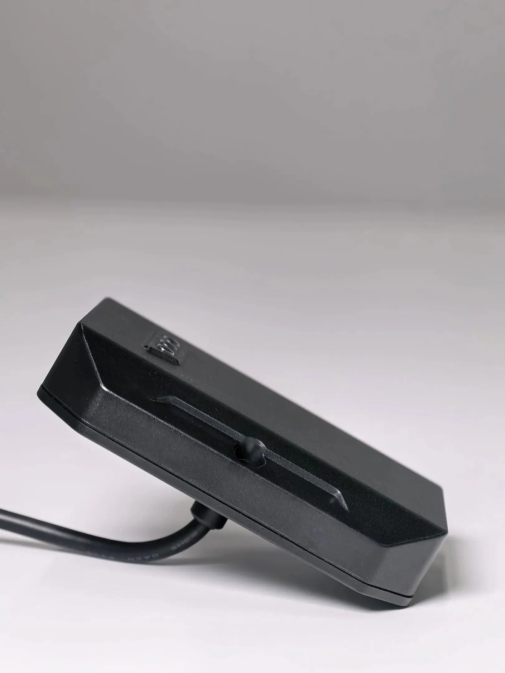 TR20VDA TR20VDM TR21A TR21M เรดาร์คลื่นความถี่มิลลิเมตร 240 กม./ชม. เซ็นเซอร์/เรดาร์วัดความเร็ว ระบบตอบสนองความเร็วแบบเรียลไทม์ การวัดความเร็วของยานพาหนะ