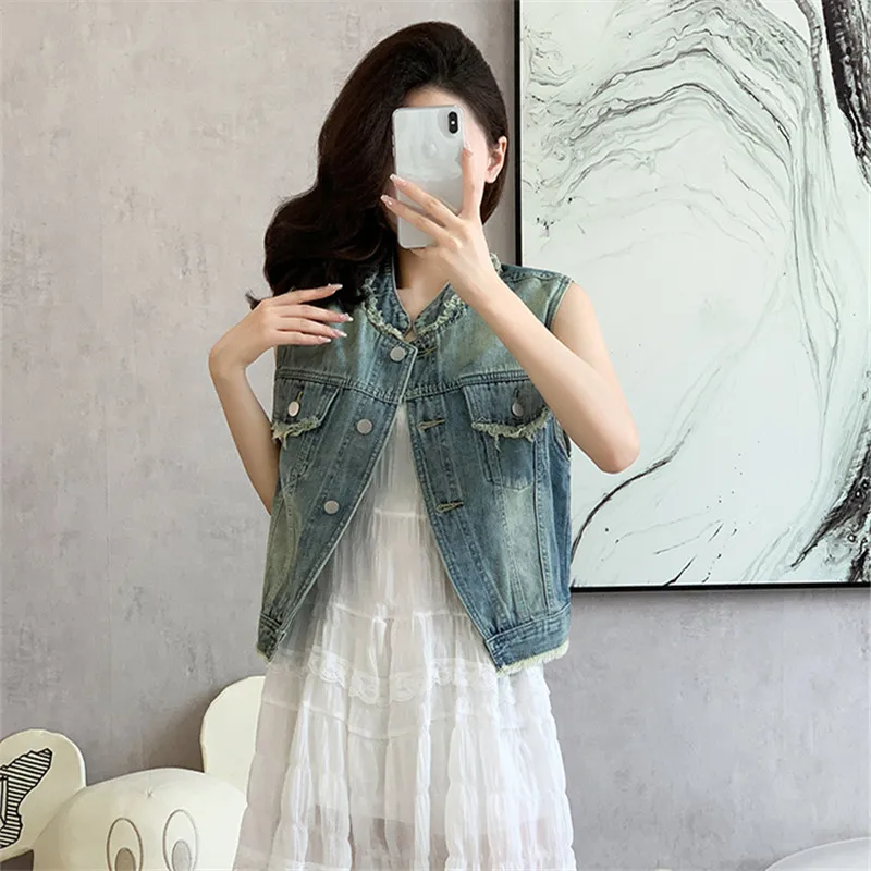 2024 Summer Light Blue Slim Short Jeans Jacket Women Stand-up Collar Frayed Burrs Single Breasted Sleeveless Denim Jacket Coat