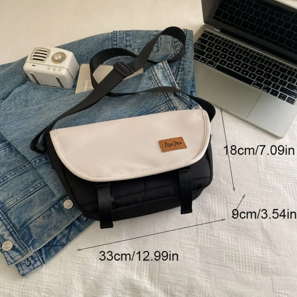 حقيبة مدرسية ذات سعة كبيرة من النايلون حقيبة ساعي البريد على الطراز الكوري حقيبة كتف نسائية متعددة الجيوب بغطاء قلاب حقيبة ساعي البريد للنساء