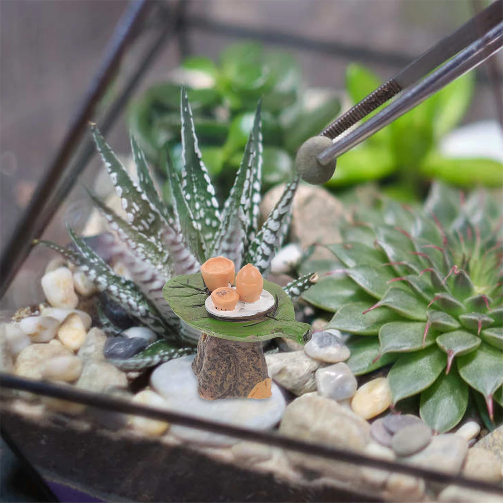 

2 Pcs Micro Landscape Ornament Fake Tea Table Decoration Pretend Toy Decorations Iron Landscaping Model