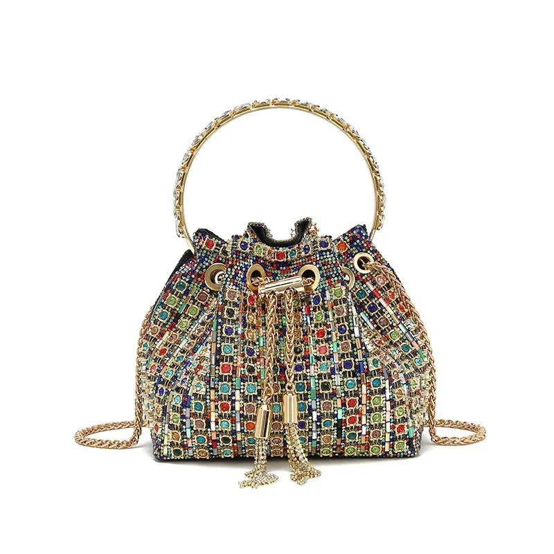 

2025 Новая трансграничная большая сумка, дизайнерская роскошная сумка для женщин с цепочкой из стразов, элегантные простые сумки-ведра с бриллиантами