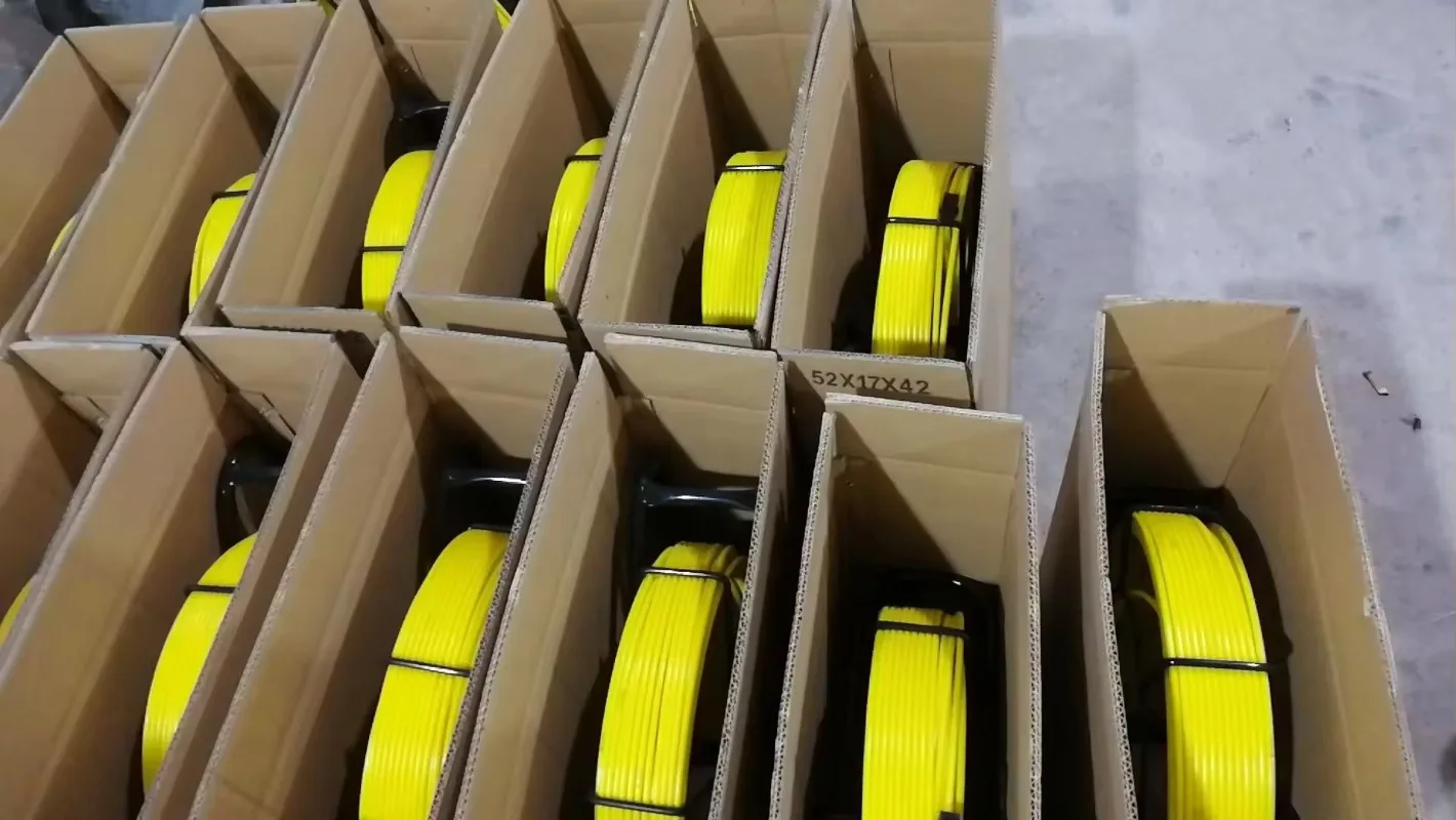 Wholesale Low Price High Quality Fireplace Cleaning Brush Chimney Sweeping Rotating Tool Fiberglass Connecting Rod