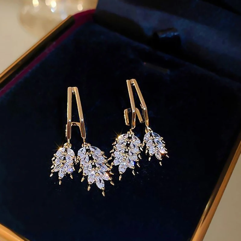 Anting berlian imitasi หูข้าวสาลีแบบแฟชั่นสวยงามสำหรับผู้หญิงเครื่องประดับสำหรับงานแต่งงานของขวัญ