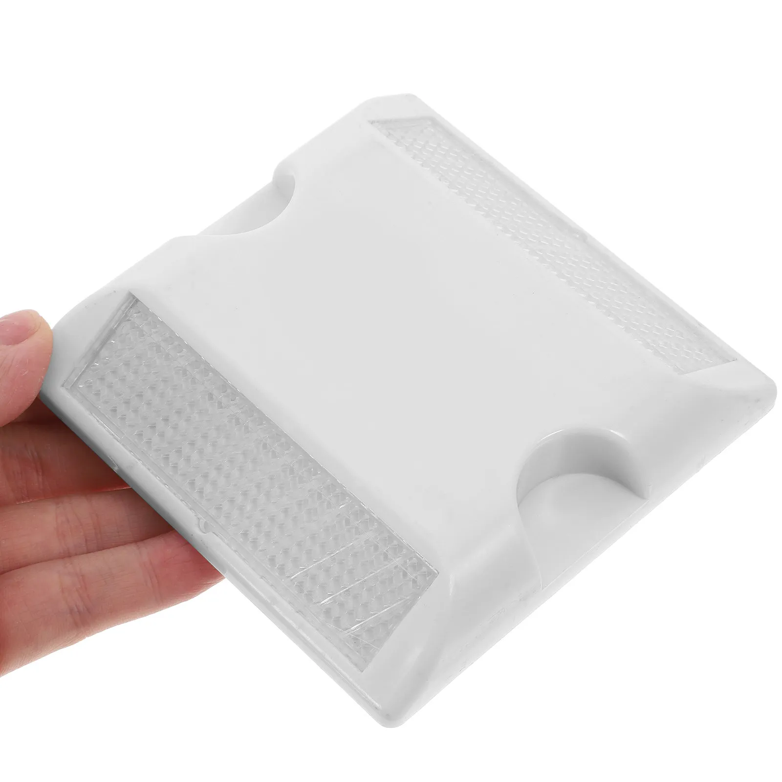 Weatherproof Reflective Road Studs Easy Install Pavement Markers for Driveway Highway Entrance Safety Automotive Roadside