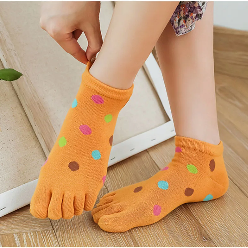 5 Pairs Korean Style Fashion Girls Ankle Socks with Fingers Short Tube Young Colorful Polka Dots Casual Cotton Socks with Toes