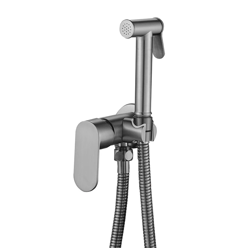 Portable Brass Hand-Held Bidet Sprayer for Home Hotel Bathroom Use Wall-Mounted Single Hole Installation