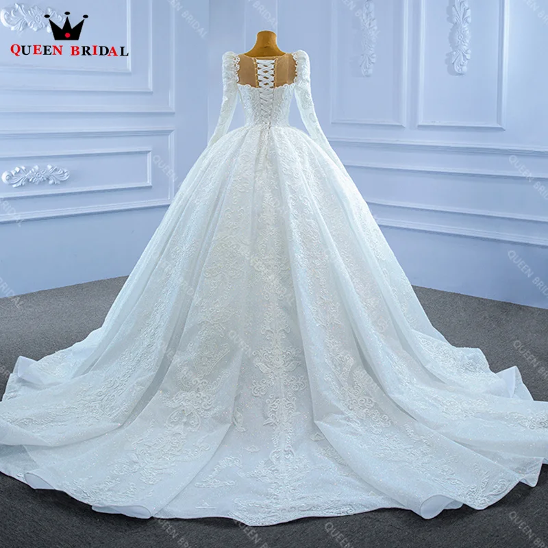 White Long Sleeve Wedding Dress Boat Neck Appliques Bridal Gown Vintage Ball Gown Sequined Lace Up Bride dresses Customize XX30