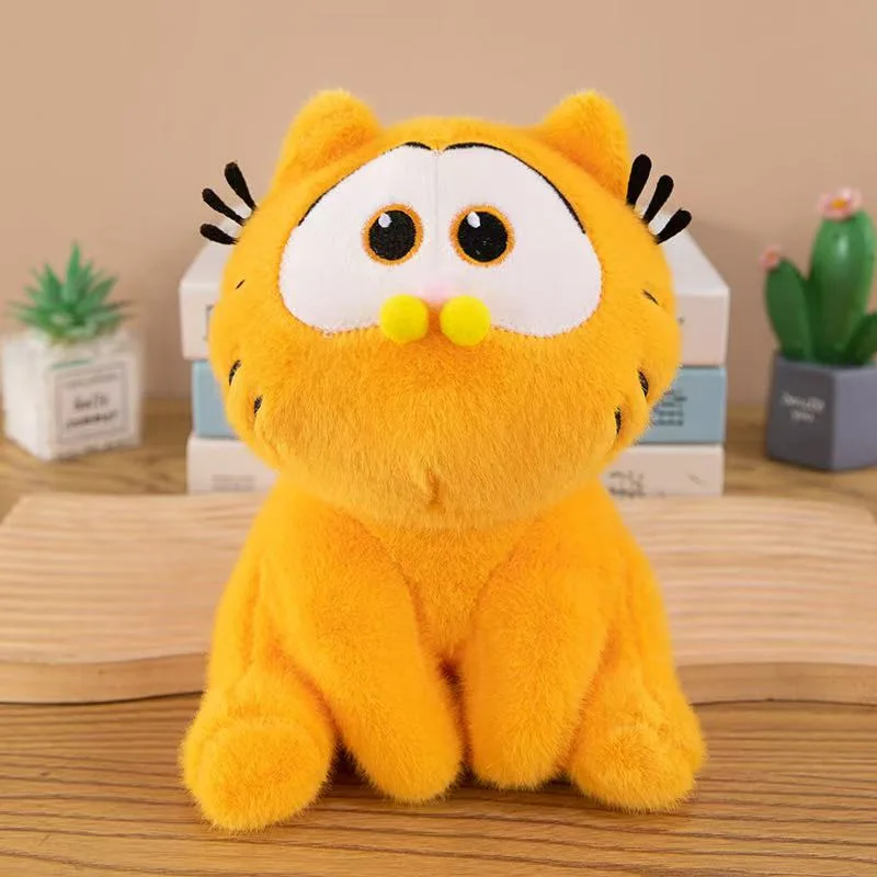 Garfield Plush in Hand