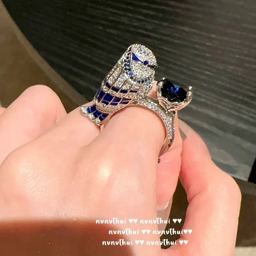 

Women Fashion Parrot Shape Ring 18K Gold Plated Deep Sea Blue Zircon Adjustable Open Finger Ring Elegant Party Jewelry Gift