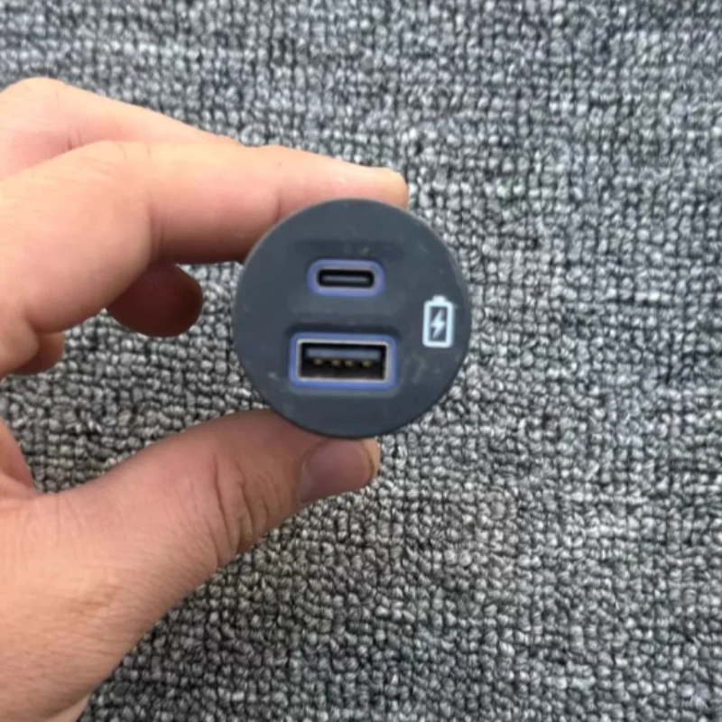 1pcs for Ford for Lincoln Type-C USB Circular Fast Charging Interface Automotive Parts