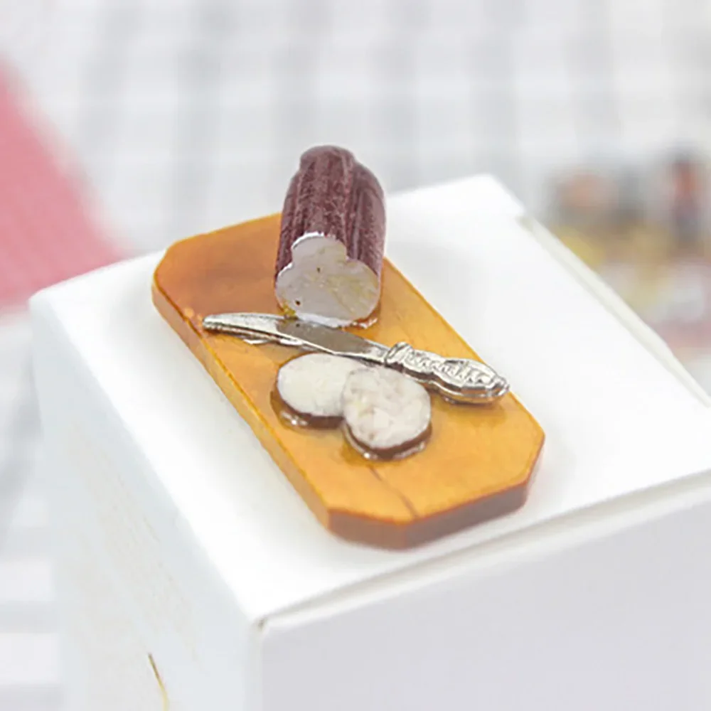 Accessori in miniatura per casa delle bambole 1/12 Mini tagliere per melanzane Simulazione modello alimentare giocattolo per la decorazione della casa delle bambole