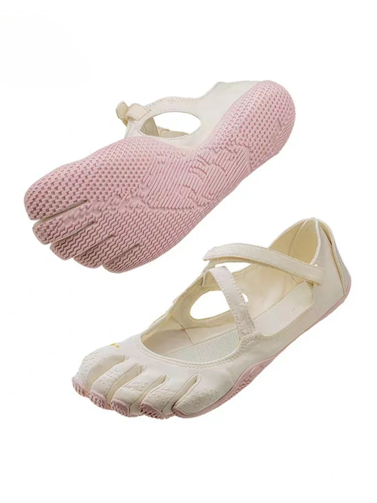 

Comfortable Yoga and Fitness Training Shoes for Men and Women Squat and Weightlifting Shoes Fitness Running Barefoot Shoes