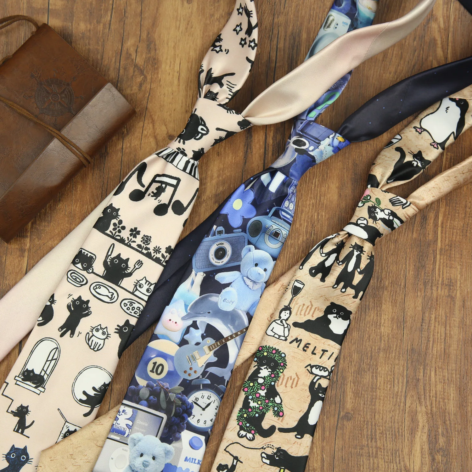 새로운 고급스러운 독창적인 디자인 넥타이 8cm 폭 실키 넥타이 남성용 고양이 팬더 프린트 넥타이 캐주얼 데일리 셔츠 정장 액세서리