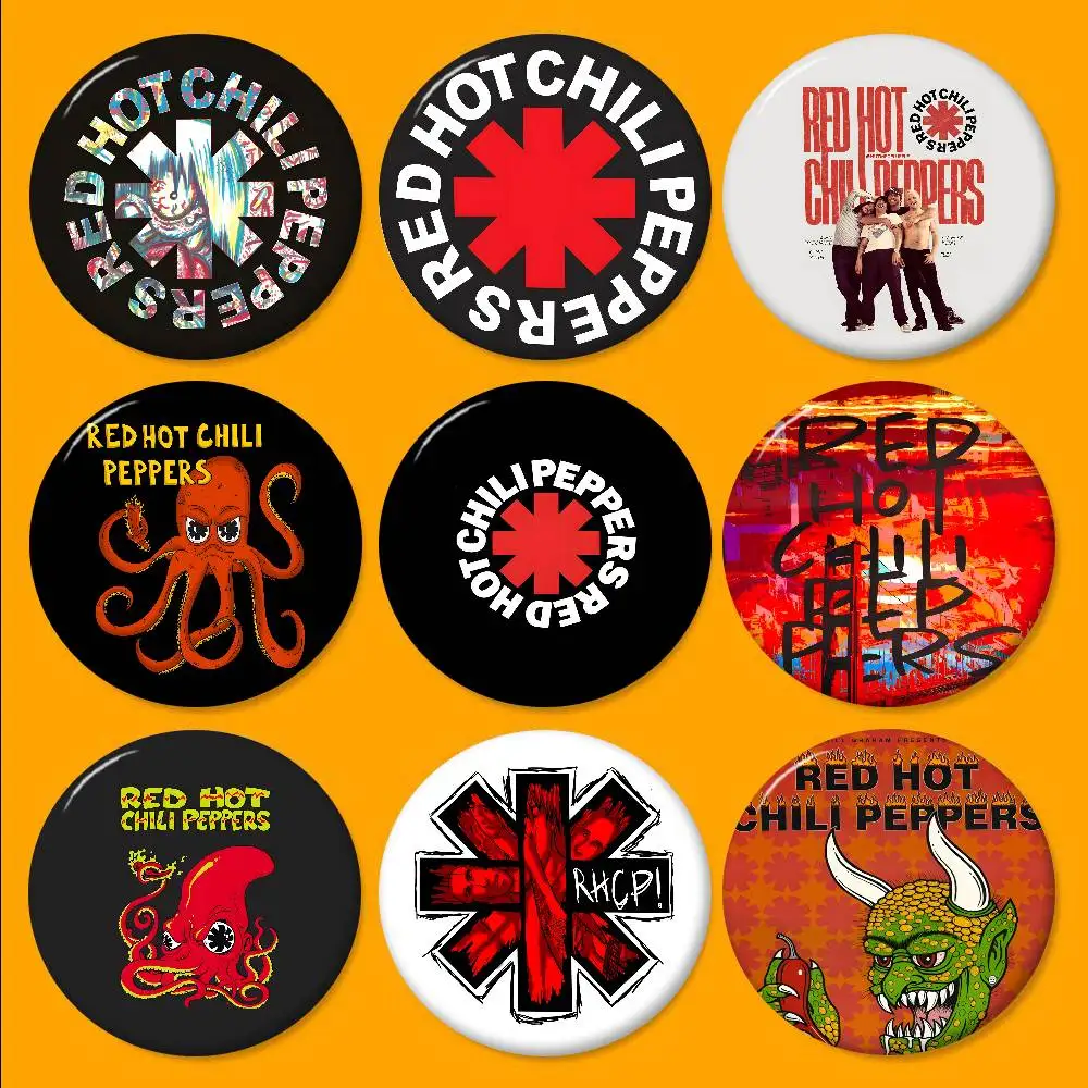 Broches Redondos de 32/44/58mm de la Popular Banda de Rock Red Hot Chili Peppers, Hechos a Mano, para Mochilas, Accesorios de Joyería, Insignias Creativas
