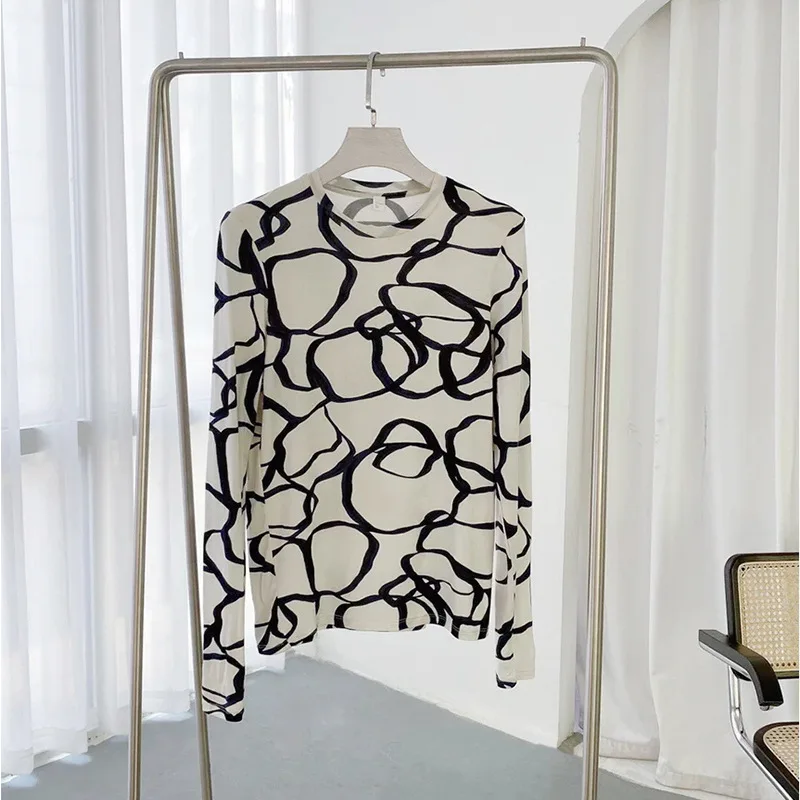 2022 spring and summer new products abstract printing long-sleeved T-shirt POLO shirt women's slim simple bottoming shirt top