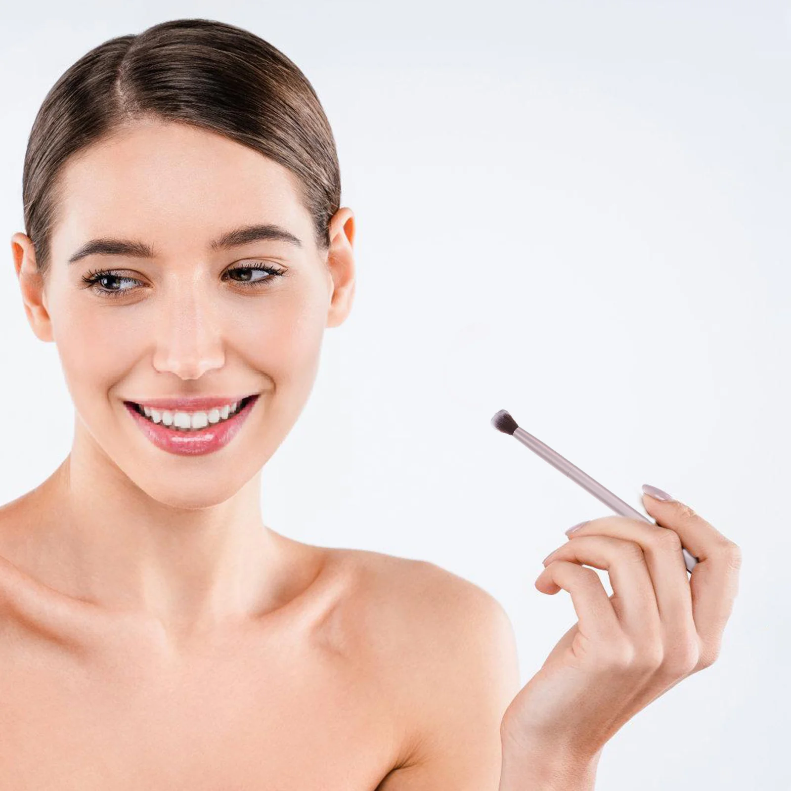 

Double Ended Professional Makeup Brush Shallow Matted Gold Aluminium Handle Brush for Eyebrow Eyeshadow Foundation