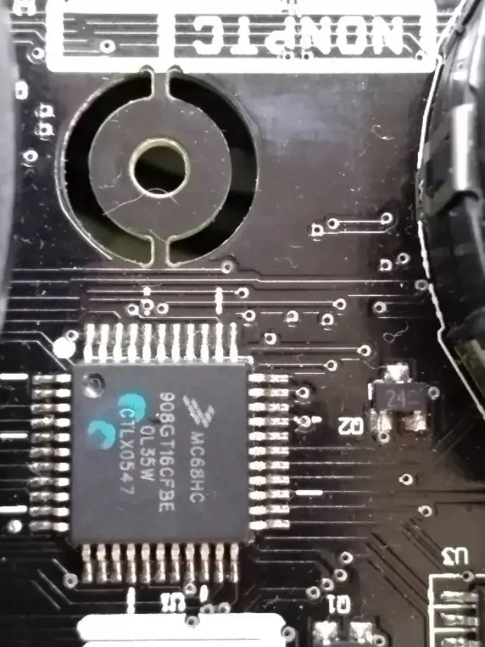 

Free shipping mc68hc908gt16cfbe 10PCS