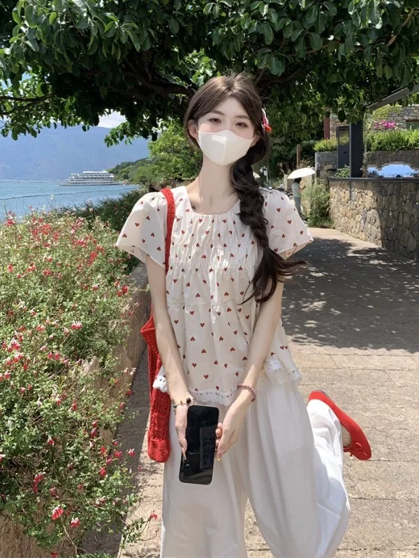 

Korean Style Sweet Heart Print round Neck Shirt Women Summer New Loose Relaxing Folded Loose Age Reduction Top