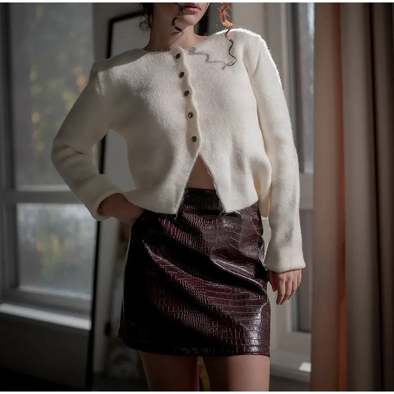 Crocodile Embossed Faux Leather Midi Skirt Front Slit High Waist Bodycon Pencil Skirt Women 2026 Autumn Vintage Fashion Outfit