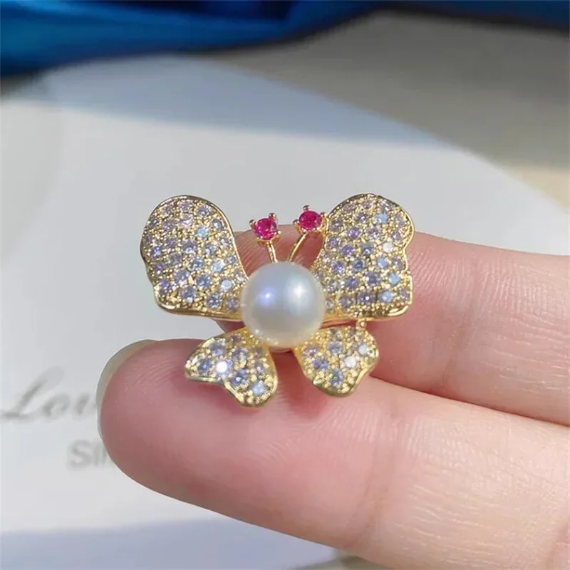 1Pc Exquisite Pearl Butterfly Brooch for Women Men Fashion Butterfly Insect Brooches Pins Jewelry Clothing Accessories Gift 2026
