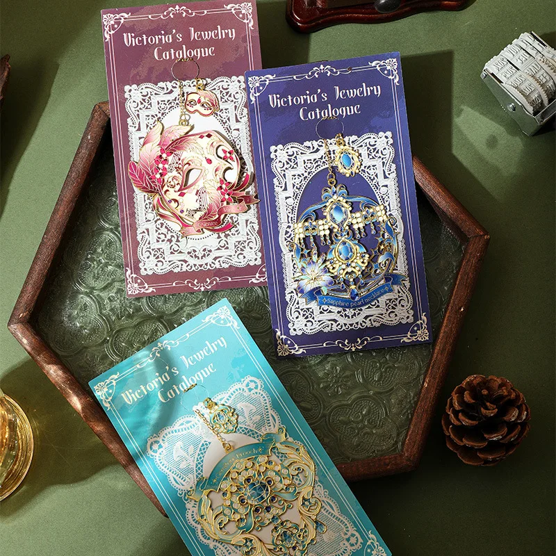 Victorian Metal Bookmark Crown Mask Bookmarks Retro Baroque Style with Tassel Chain Gifts for Book Lovers Readers Collection
