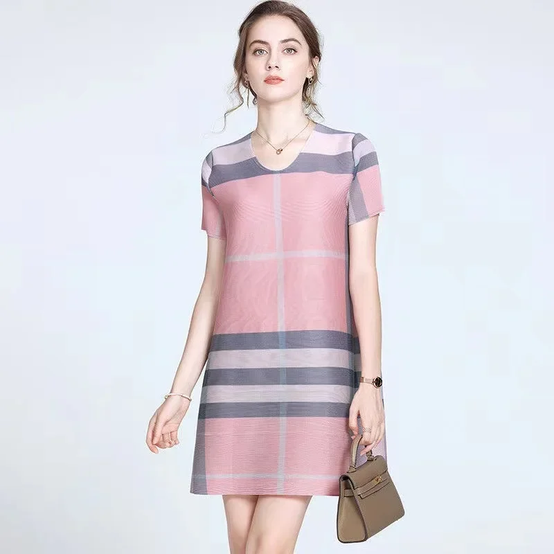 Miyake Pleated French Mini Dress for Women, High-end, Western-style, Loose, Age-reducing Print, Striped, New Clothing, 2022