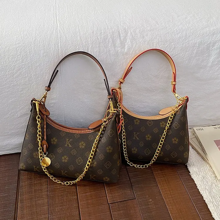 Letter Logo Designer Diaper Bag For Women Trendy Leather Tote Large Capacity Elegant Minimalist Commuter Fashion Shoulder Bag